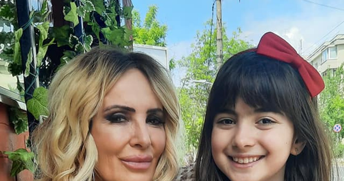 Daniela Gyorfi și fiica ei, Maria
