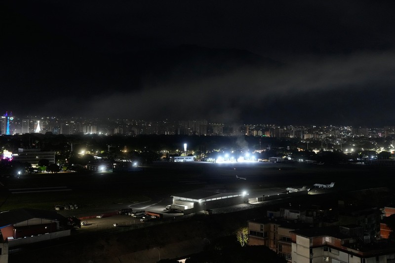 Imagini cu incendii, coloane mari de fum și elicoptere pe cer Foto: Profimedia Images