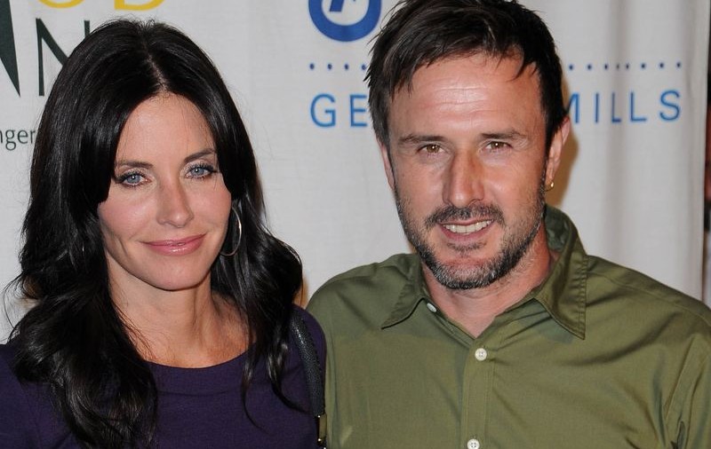 La 45 de ani, Courteney Cox mai vrea un copil
