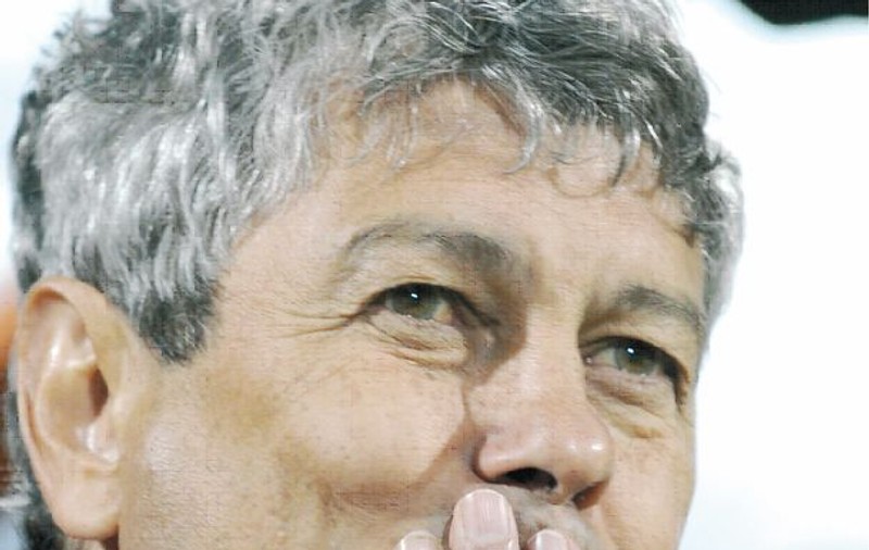 Pentru FC Timişoara Mircea Lucescu e "omul negru"
