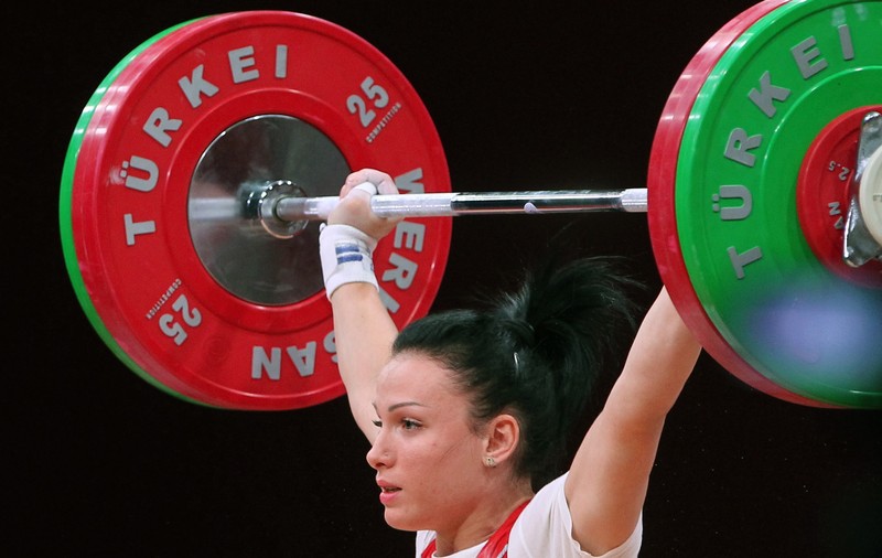 Cristina Iovu, două medalii de aur și una de bronz la Europenele de haltere din Norvegia