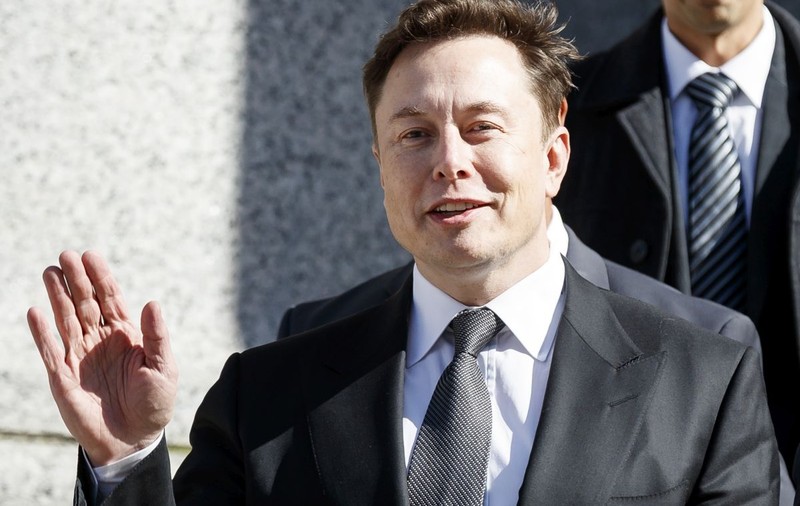 Elon Musk s-a întâlnit la Beijing cu ministrul chinez de externe