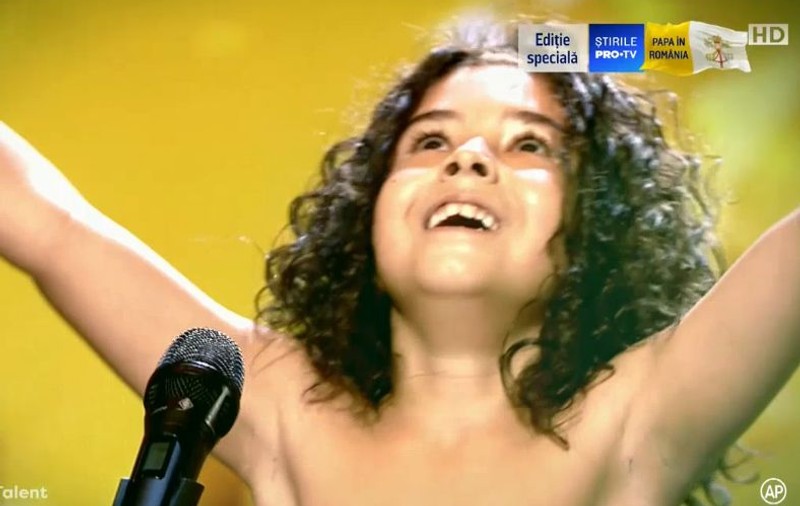 Aris Negoiță, care a primit Golden Buzz de la Pavel Bartoș și Smiley la Românii au talent, i-a fermecat pe toți în finală | FOTO & VIDEO