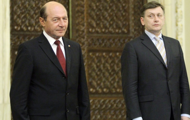 Traian Băsescu, despre prezidenţiale: „Între Ponta şi Antonescu, nu voi ezita să pun votul în urnă pentru Antonescu”