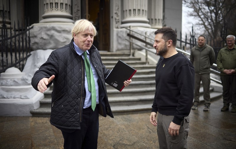 Fostul premier britanic Boris Johnson, vizită-surpriză în Ucraina: „Îi veți scoate pe ruși din țara voastră”