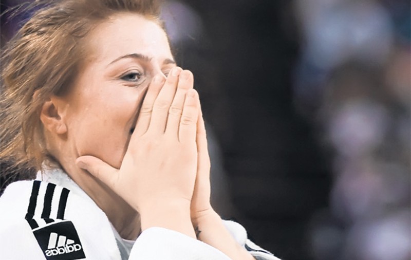 Corina Căprioriu, campioană europeană la judo, ştie de ce sportivele noastre pierd destul de uşor în faţa asiaticelor: "Sunt prea agitate!"