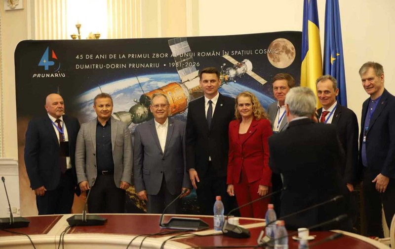 Dumitru Prunariu, singurul român care a zburat în Cosmos, aniversat în Senat după 45 de ani de la misiunea Soyuz 40