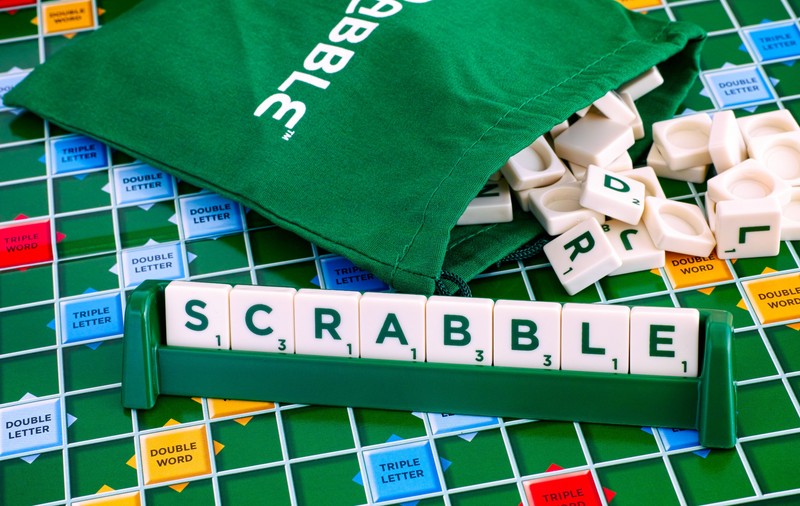 Cum se joacă Scrabble – reguli și punctaje