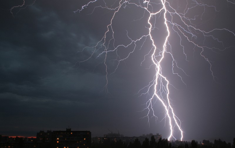 Cum se formează fulgerul. Furtunile cu descărcări electrice - cât de periculoase sunt