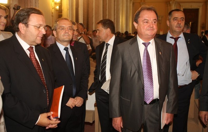 LOVITURA NĂPRASNICĂ A PDL! PLANUL DE SUSPENDARE, sub semnul întrebării fix în ZIUA Z