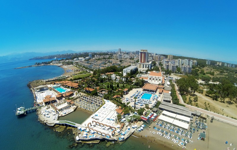 (P) Club Hotel Sera – un paradis pentru familiile cu copii