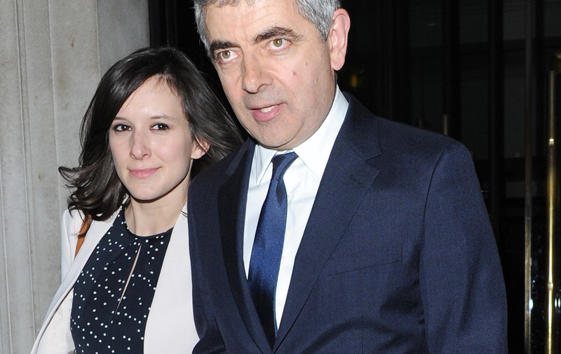 Nici bine nu s-a despărțit de soție și Mr Bean s-a și mutat cu iubita!