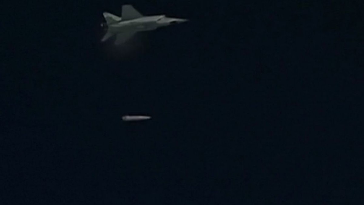 Rusia a testat racheta hypersonică cu care se lăuda Putin
