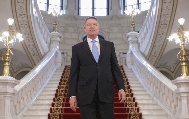 OPINIE/ „Un președinte izolat”. PAH comentează motivarea lui Iohannis de a nu-l accepta pe Ilan Laufer ca ministru