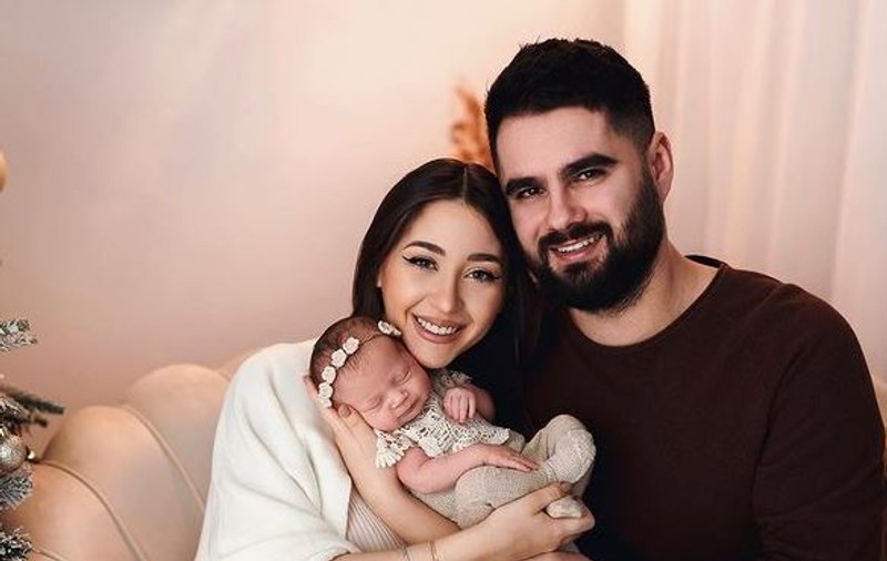 Cum se descurcă Nicole Cherry cu fetița de doar două luni. Ce mesaj i-a trimis Andra după ce a născut: „Știa ce mă așteaptă”