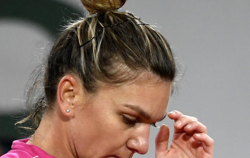 Simona Halep, după eliminarea de la Roland Garros: ”Voi mânca niște ciocolată și voi fi mai bine mâine”. Nu mai joacă în 2020