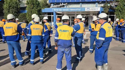 Muncitori protest Liberty Galați