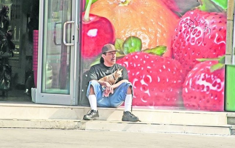 Danny Trejo, celebrul bătăuş de la Hollywood, a fost urmărit pas cu pas, prin Bucureşti, de fotoreporterii Libertăţii