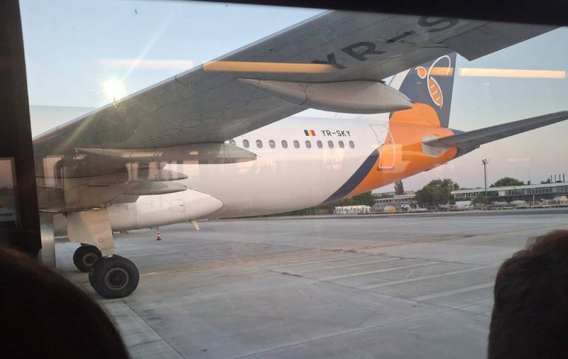 Avionul HiSky Otopeni-Heraklion, care urma sa plece azi la 4:45 a ratat decolarea, din cauza problemelor tehnice