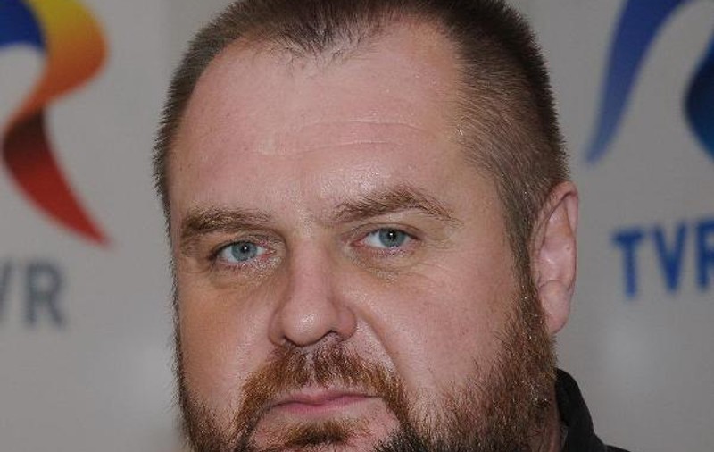 Cristian Tabără audiat de poliţie, după ce a atacat un fotoreporter