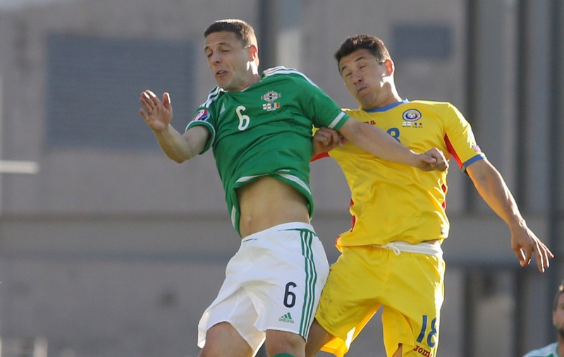 Federația nord-irlandeză, sancționată de UEFA după meciul împotriva României