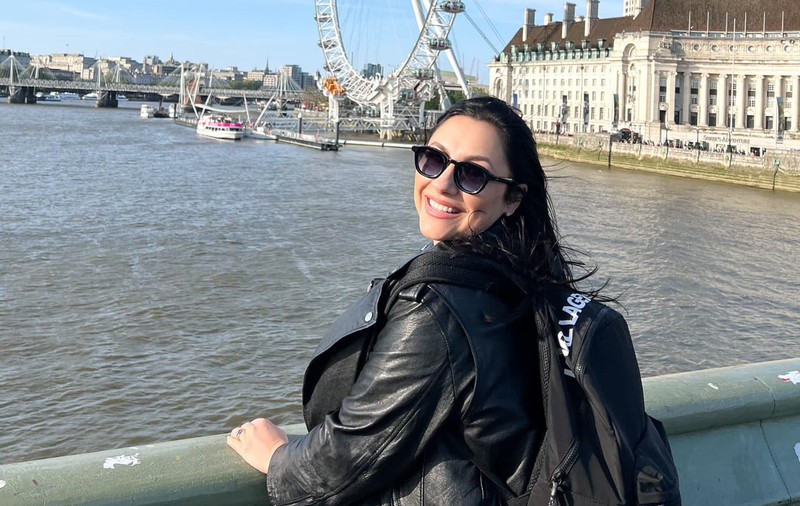 Andra a izbucnit în lacrimi la Londra, în cadrul unui concert. „Am hotărât că nu mai amân. E greu de povestit ce am simțit”