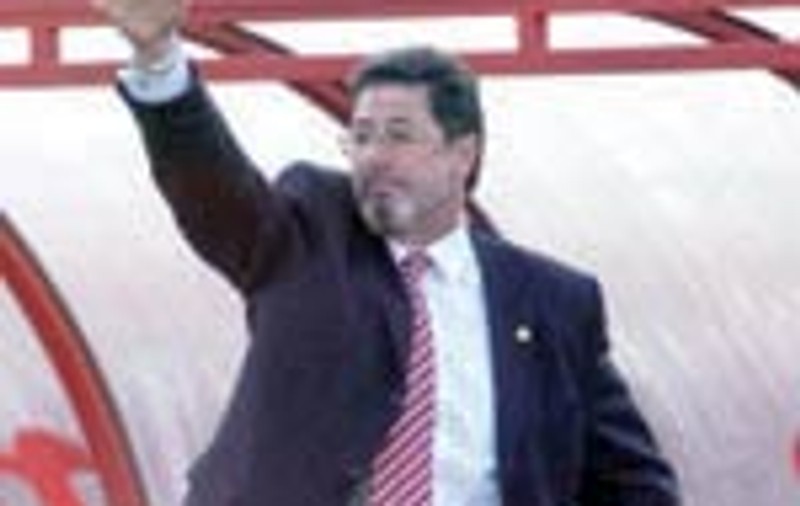 Cornel Dinu este 'principal' la Dinamo