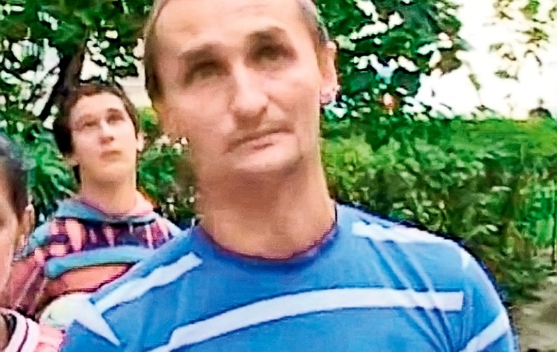 Un taximetrist din Iaşi a devenit erou! A salvat un copilaş căzut de la etaj