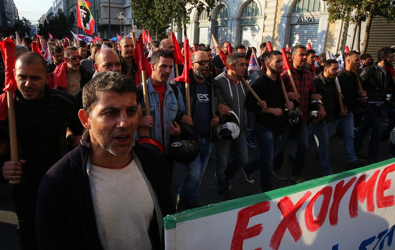 Manifestație de amploare în Grecia. Aproximativ 15.000 de oameni au protestat față de reforma pensiilor