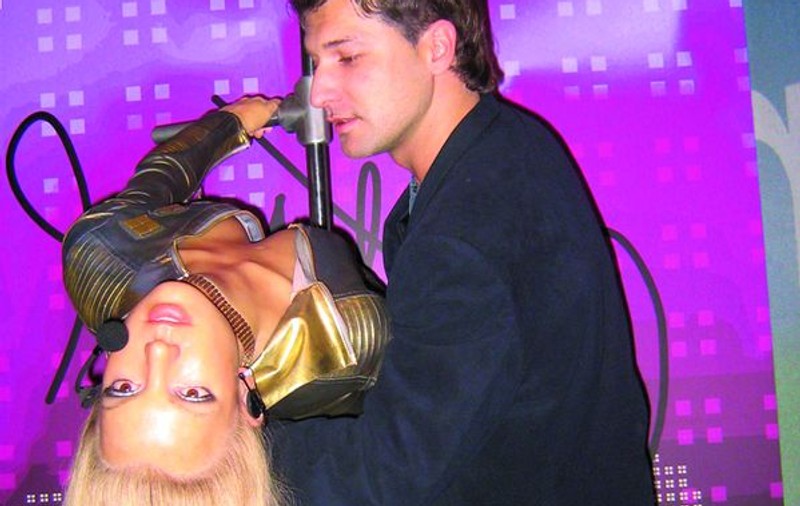 Răzvan de la Ro-mania, topit după Britney de ceară