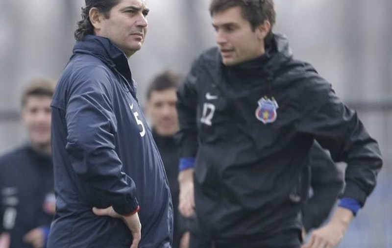 Leontin Toader, cooptat în staff-ul lui Cosmin Contra ca antrenor de portari. Fostul goalkeeper rapidist n-are nicio selecție la națională | VIDEO
