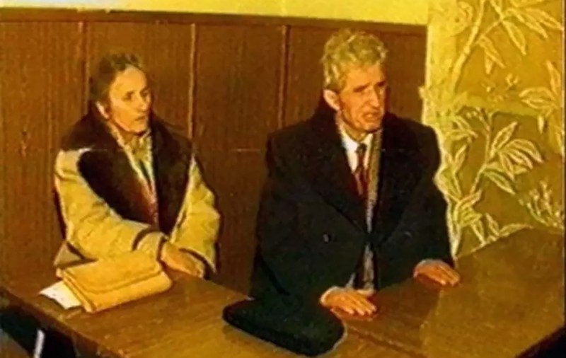 Procesul execuției soților Ceaușescu ajunge la Înalta Curte. Instanțele își pasează dosarul foștilor dictatori