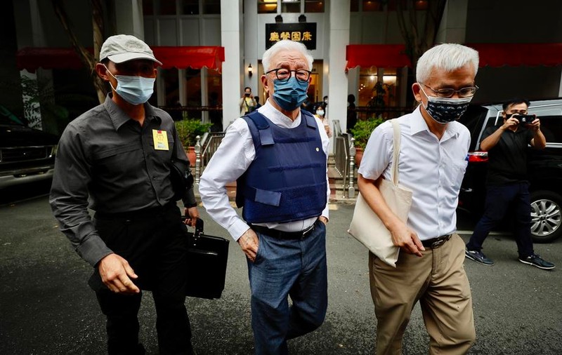 Un magnat din Taiwan oferă 32 de milioane de dolari pentru antrenarea unei „armate civile” cu 3,3 milioane de soldați