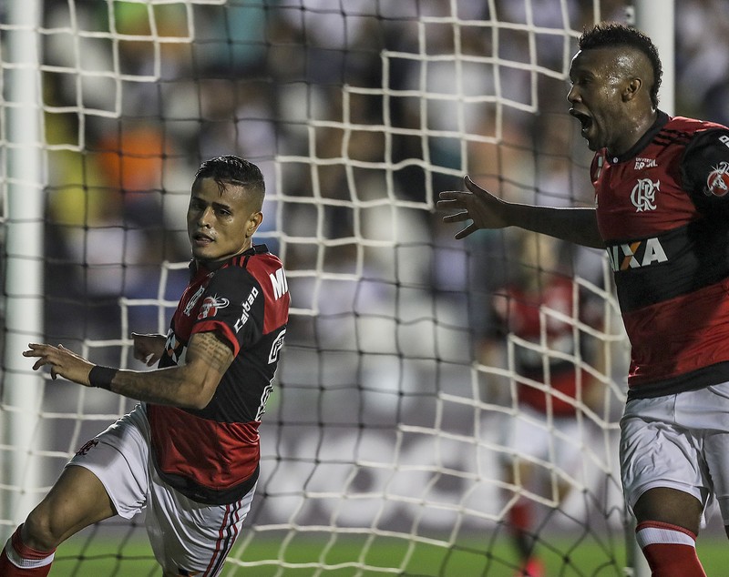 Scene de război la Rio de Janeiro. Un fan a fost împușcat mortal la derby-ul Vasco da Gama - Flamengo / GALERIE FOTO&VIDEO