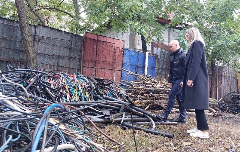 Diana Buzoianu, în control la Sinteşti: „Cei care ne otrăvesc de ani de zile trebuie să suporte consecințele” 