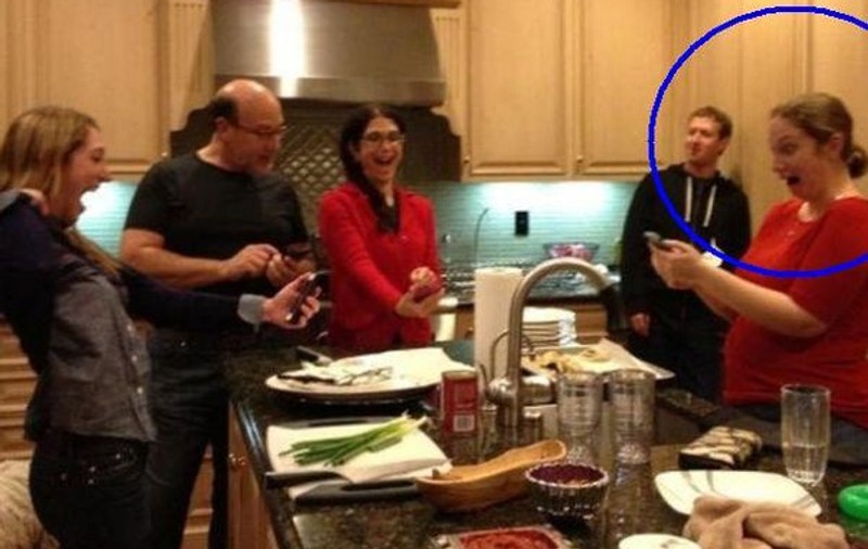 Sora lui Mark Zuckerberg, în centrul unui scandal