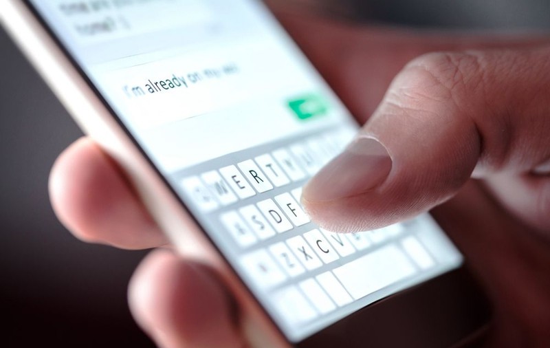 Povestea primului SMS din lume. Cine l-a trimis și ce mesaj conținea acesta