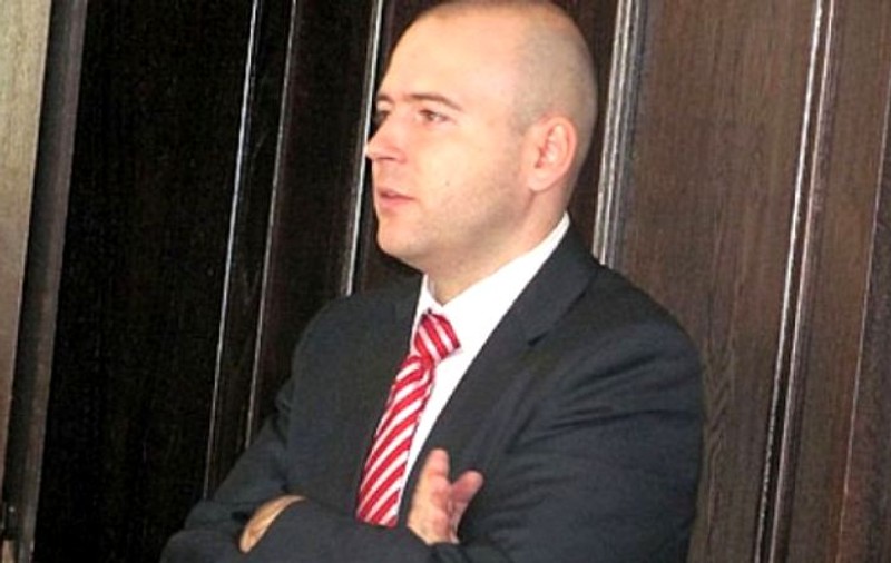 Procurorul care a semnat rezoluția de clasare a plângerii pe numele lui Klaus Iohannis rupe tăcerea. ”Nu avea ce să caute în dosarul de candidatură a lui Augustin Lazăr”