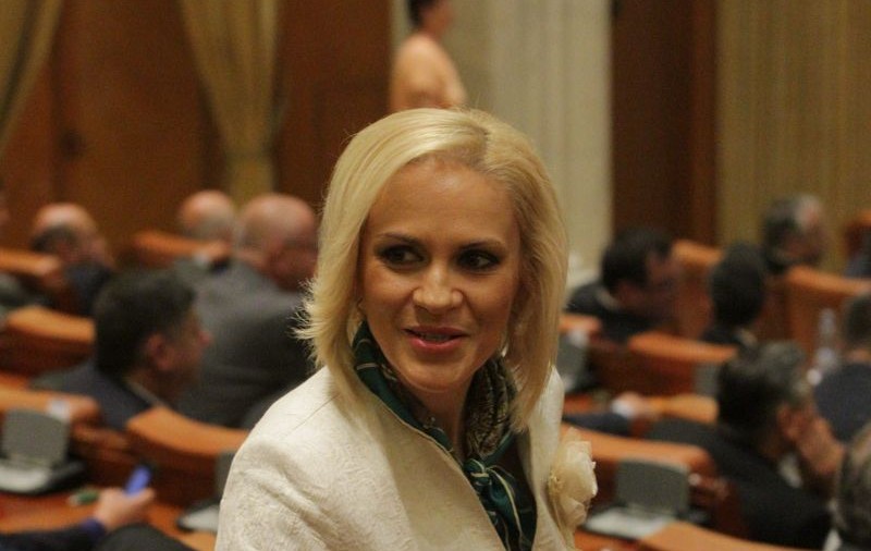 Gabi Firea, ameninţată că va sfârşi cu gâtul tăiat. Vezi ce s-a întâmplat!