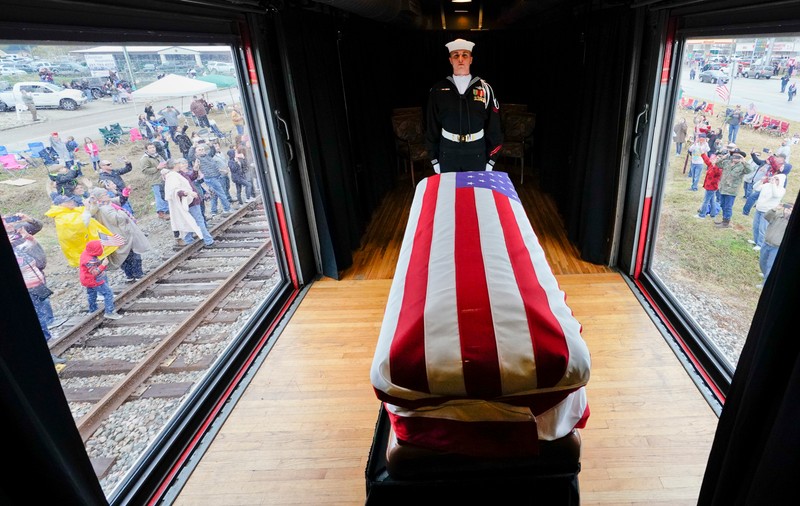 VIDEO | Una dintre ultimele dorințe ale lui George H.W. Bush a fost împlinită