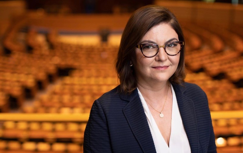 Cine este Adina Vălean, viitorul comisar european pentru Transporturi. Soția lui Crin Antonescu e printre cei mai influenți europarlamentari