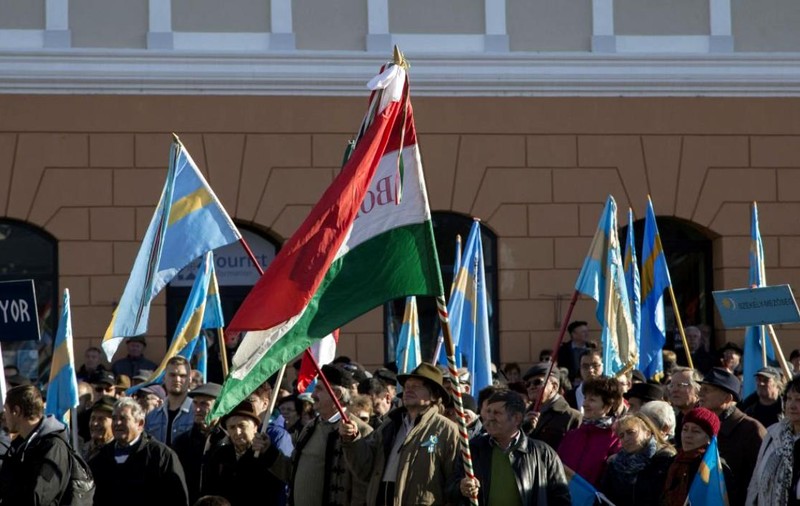 Alianţa Maghiară din Transilvania anunță că va depune din nou proiectele de lege pentru autonomia Ţinutului Secuiesc