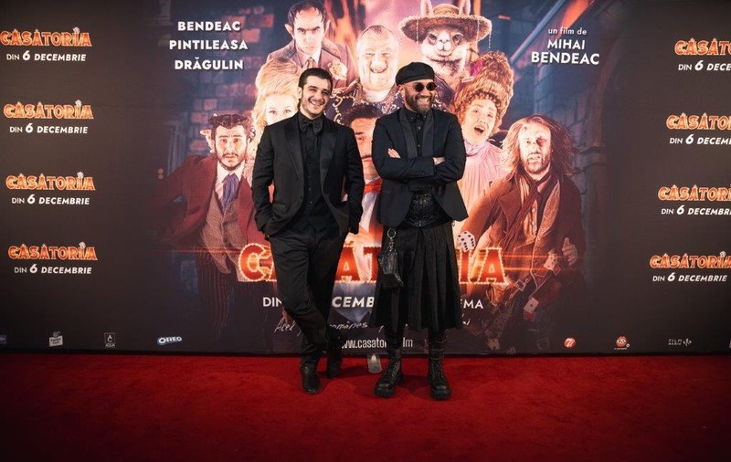Fotografie rară cu tatăl lui Mihai Bendeac. Familia celebrului actor, surprinsă la cinematograf