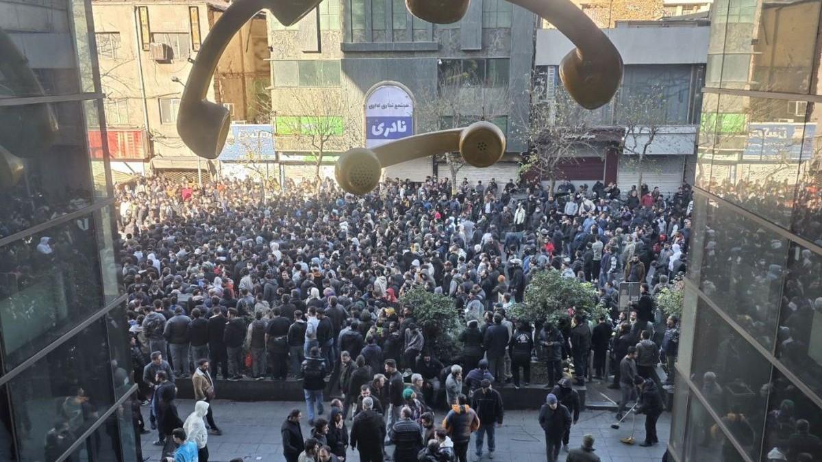 Protestatarii demonstrează împotriva condițiilor economice precare din Teheran, Iran, 29 decembrie 2025.