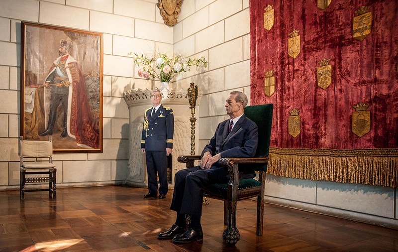 VIDEO | Turul Palatului Elisabeta, deschis vizitatorilor după 80 de ani. Cum arată clădirea istorică unde Regele Mihai a fost obligat să abdice în 1947
