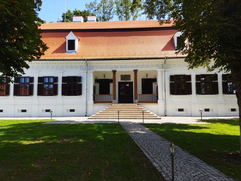 Castelul Mikó din Olteni, Covasna