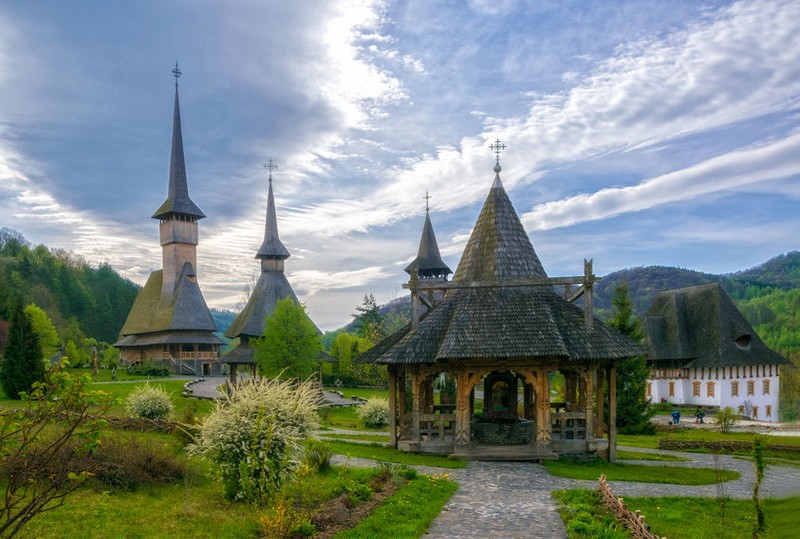 Mănăstirea Bârsana - mănăstiri din România