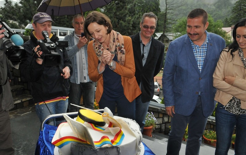 Petrecere pentru Ana Maria Brânză, în Buşteni | FOTO