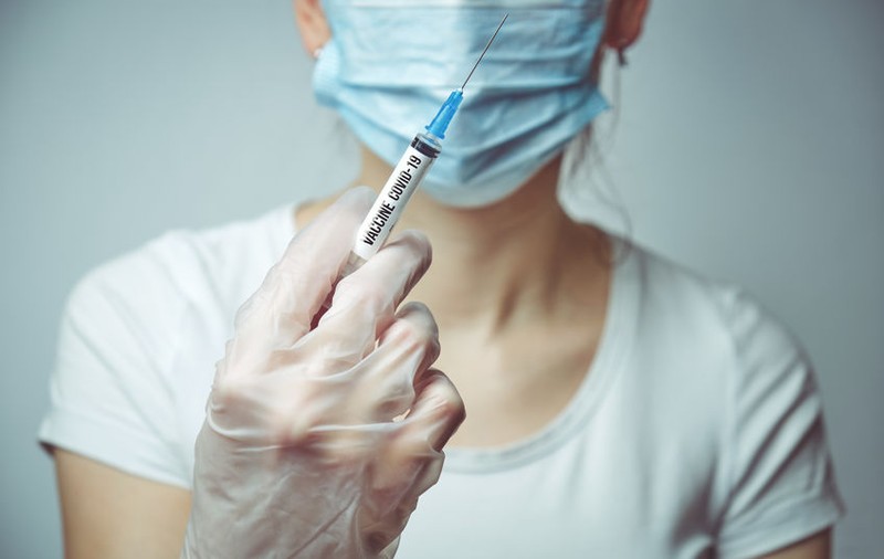 Al 11-lea vaccin anti-COVID, produs de Novavax, intră în ultima fază a testării clinice