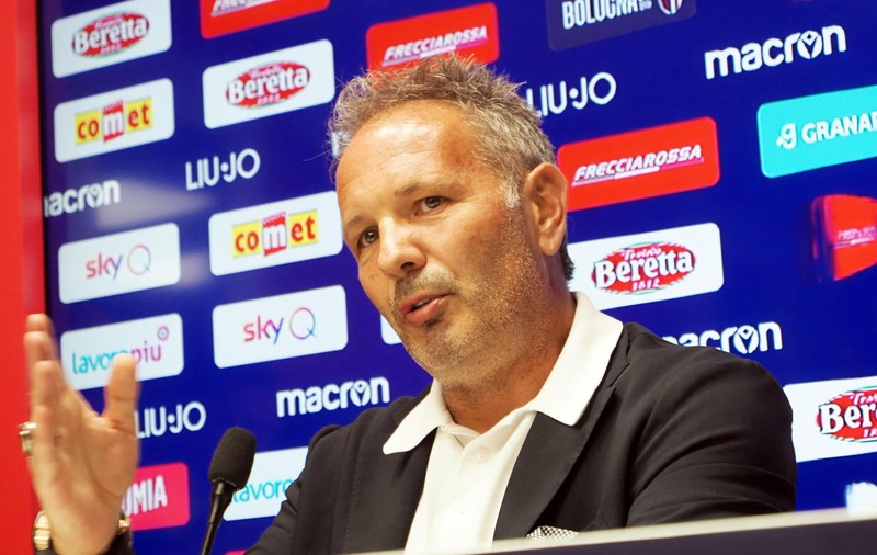Sinișa Mihajlovic, confesiune cutremurătoare: ”Am leucemie”. Vrea să demisioneze de la Bologna